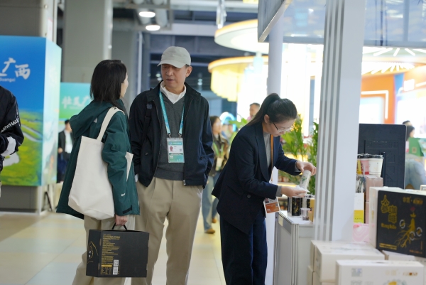 DSC01935_¸±±¾ DSC01935_¸±±¾.jpg